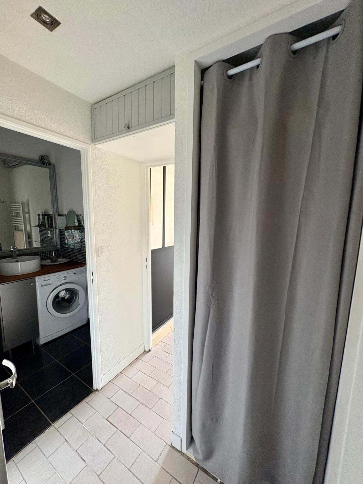Apartament Sejour Au Port Hyères Zewnętrze zdjęcie