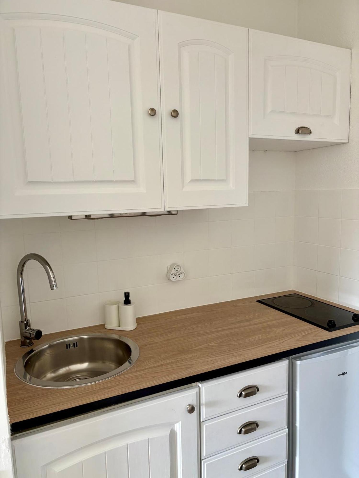Apartament Sejour Au Port Hyères Zewnętrze zdjęcie