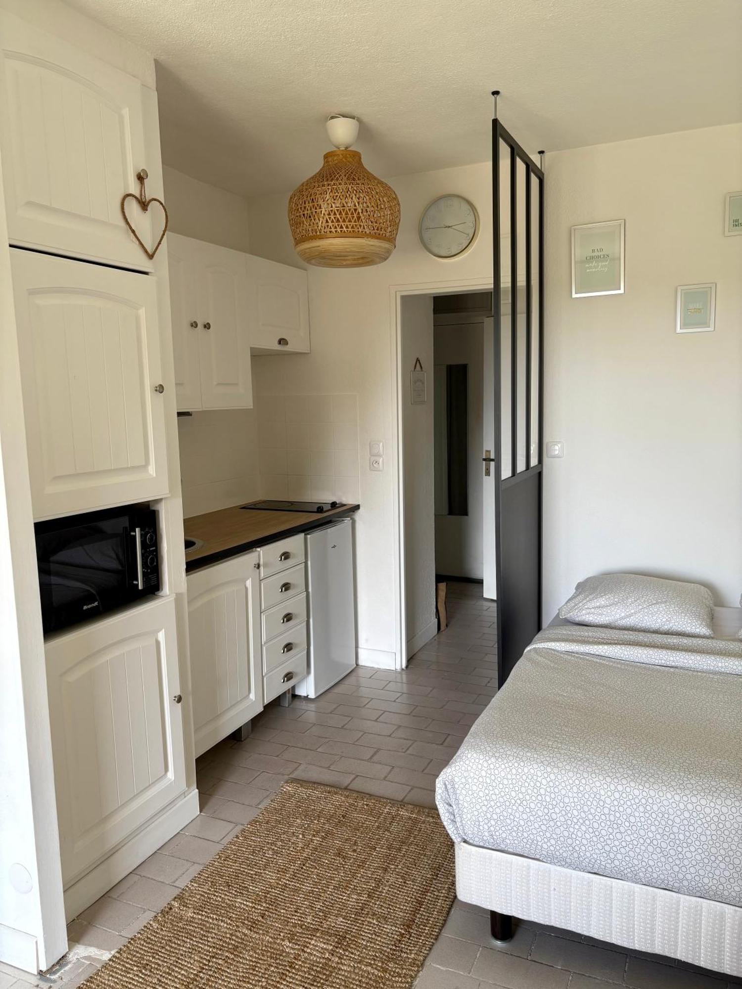 Apartament Sejour Au Port Hyères Zewnętrze zdjęcie